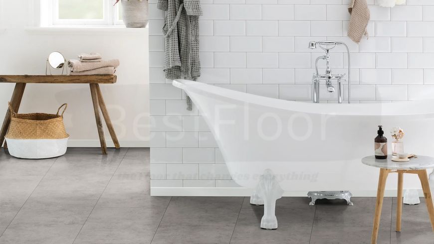 Ламинат Egger NatureSense Aqua Plus Kingsize Бетон Чикаго светло-серый ELF186 5136 фото